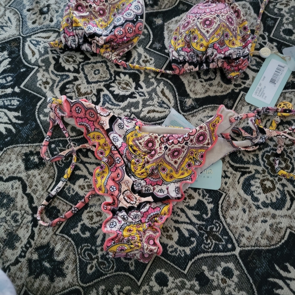 Bikini
